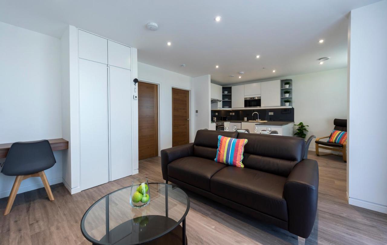 Apartrooms Aberdeen Portlethen Екстер'єр фото